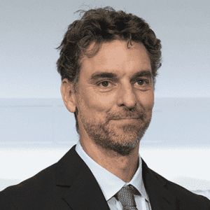 Pau Gasol, exjugador de baloncesto, invitado a la Koeman Cup